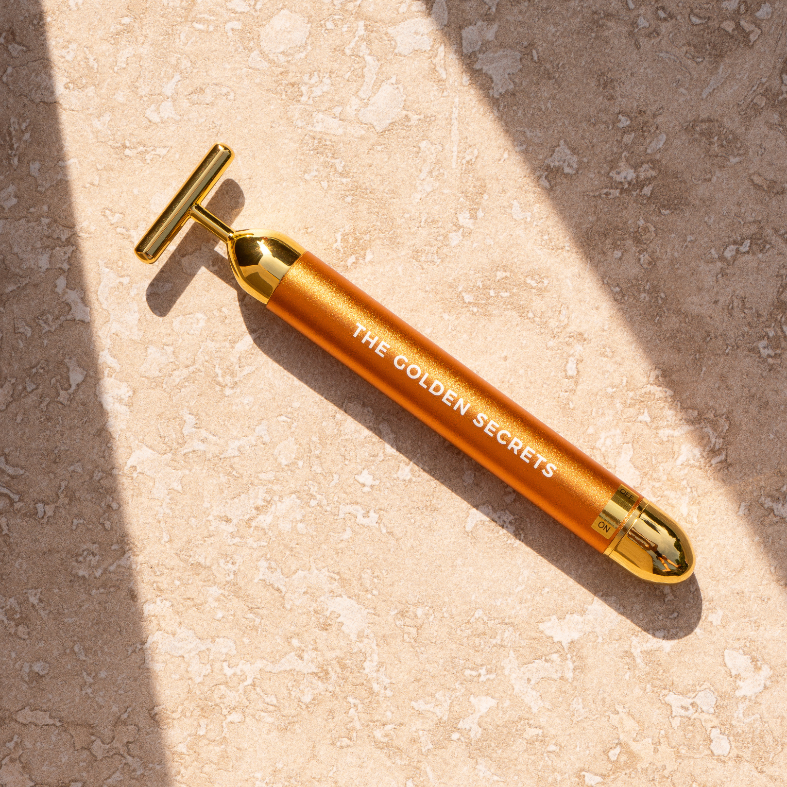 Gold Pulse Firming Face Wand